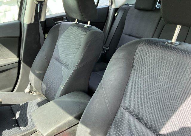 2010 MAZDA 3 S