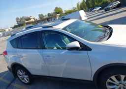 2014 TOYOTA RAV4