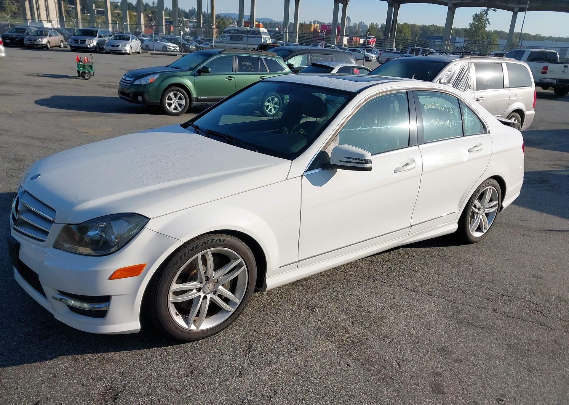 2013 MERCEDES-BENZ C 300 4MATIC