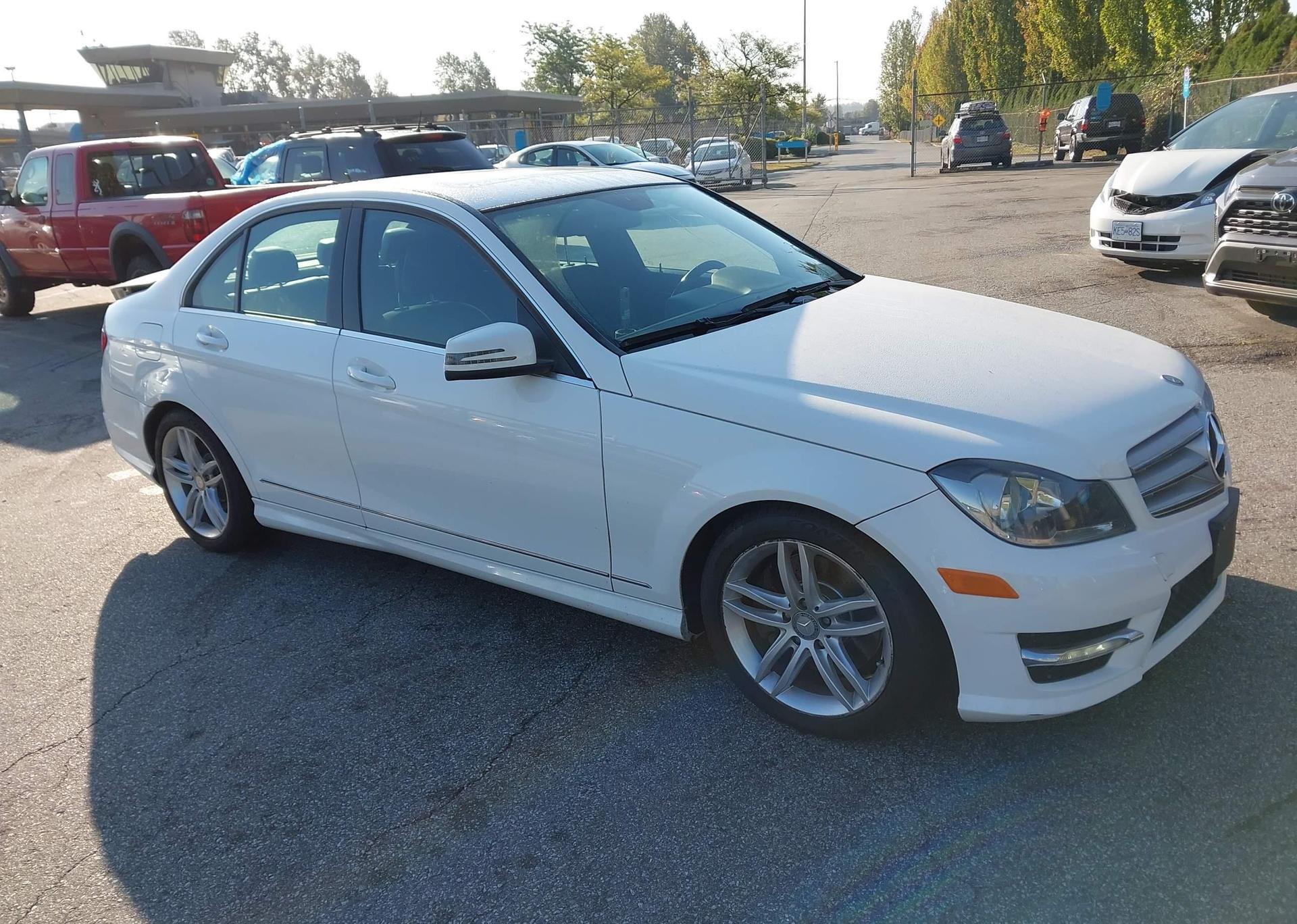 2013 MERCEDES-BENZ C 300 4MATIC