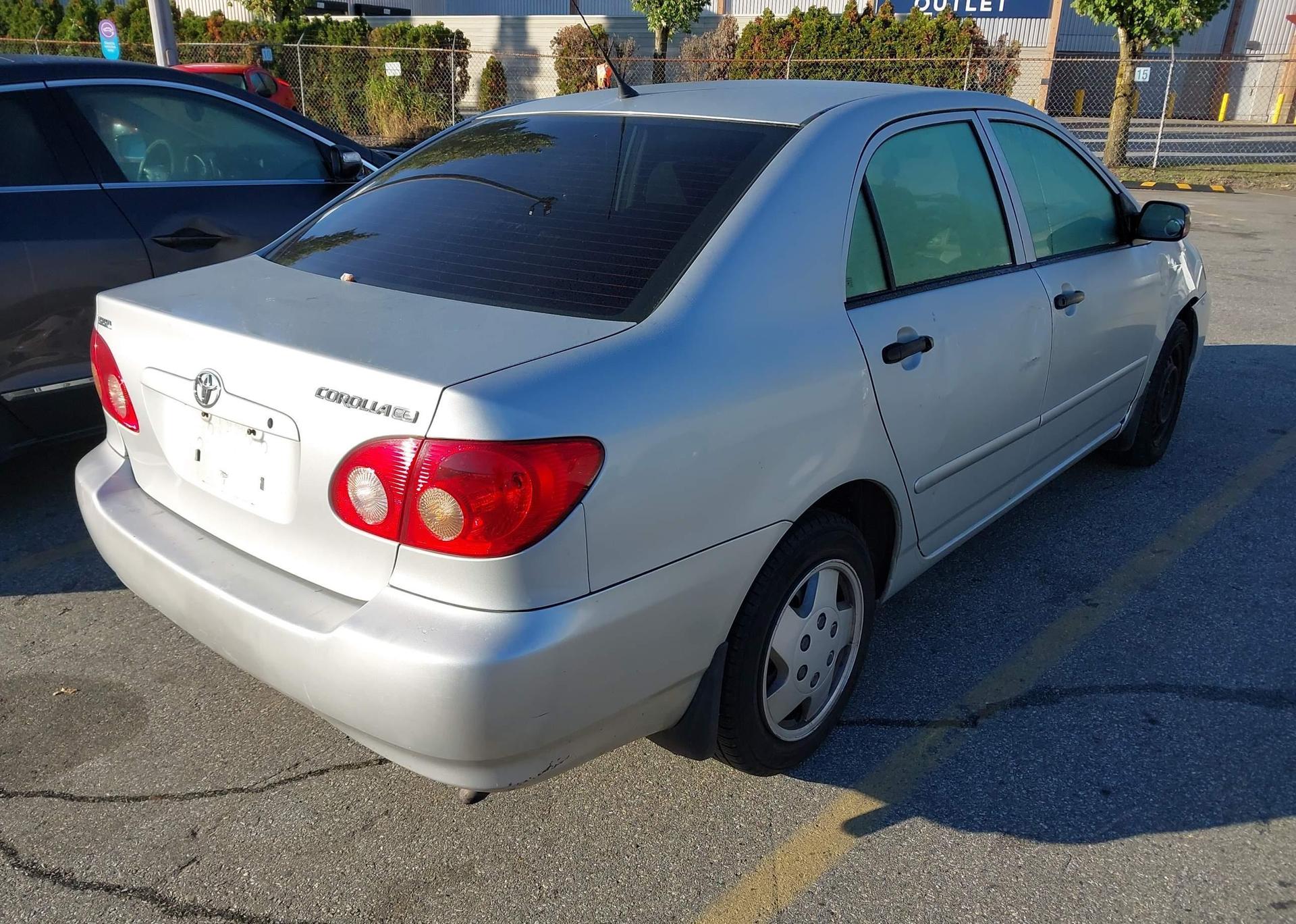 2006 TOYOTA COROLLA CE