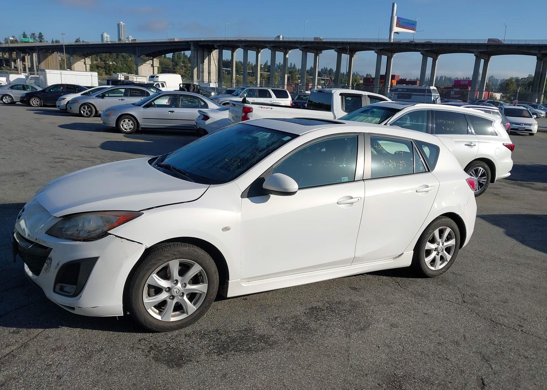 2010 MAZDA 3 S