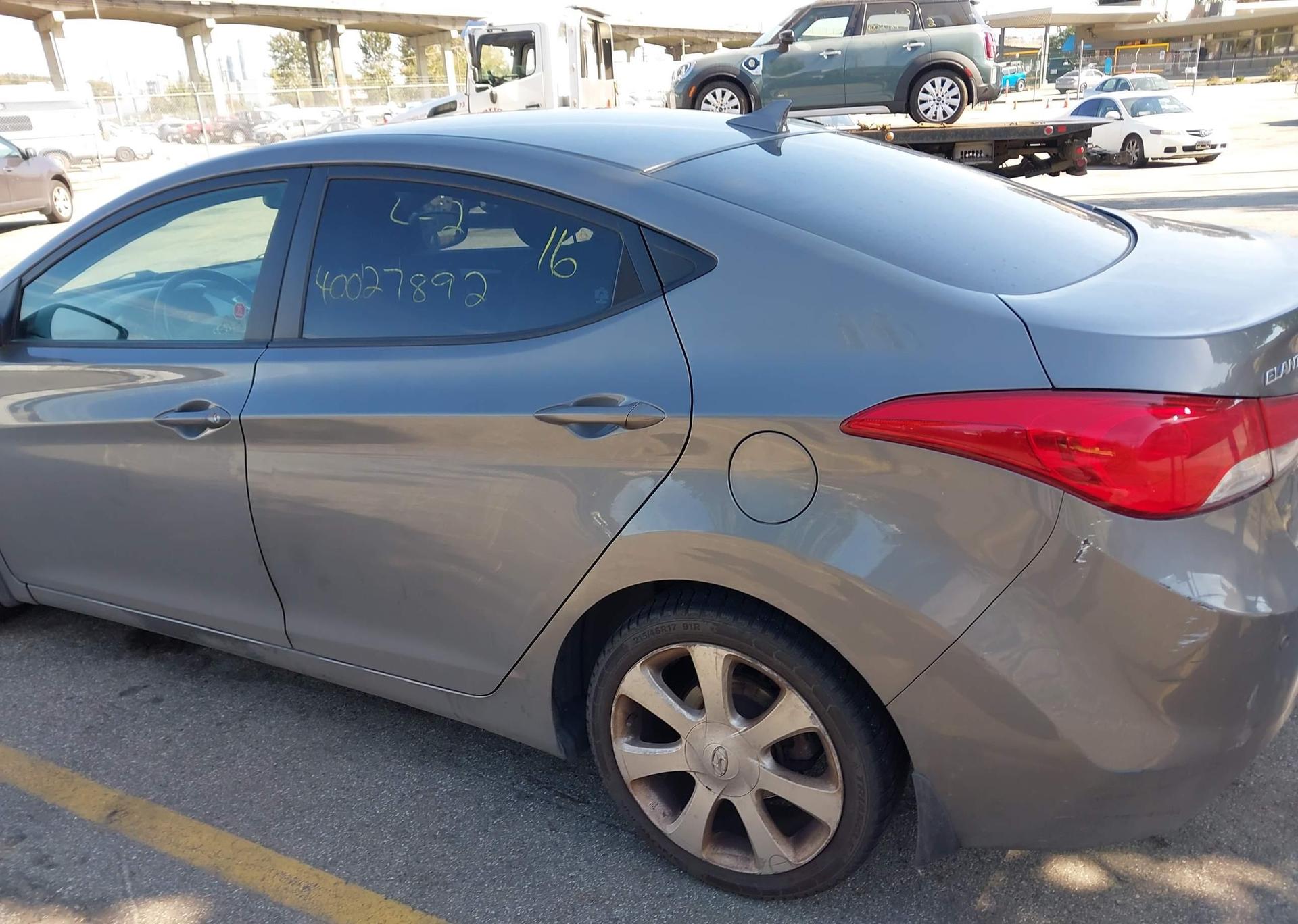 2011 HYUNDAI ELANTRA GLS