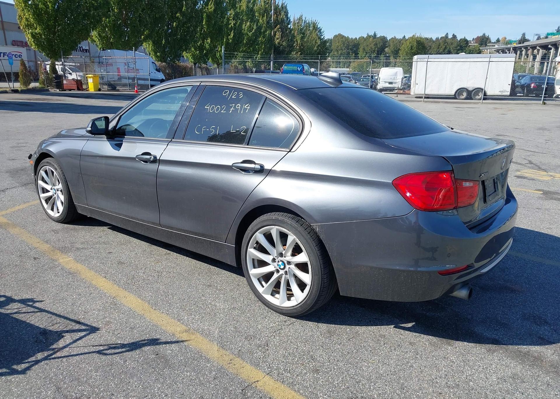 2013 BMW 320I