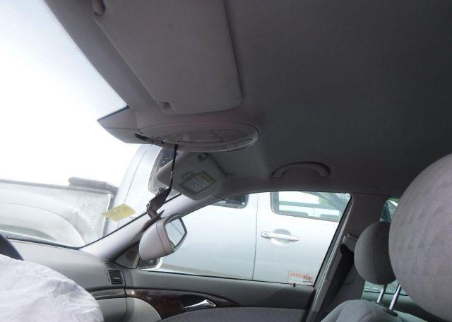 2003 MERCEDES-BENZ E 220