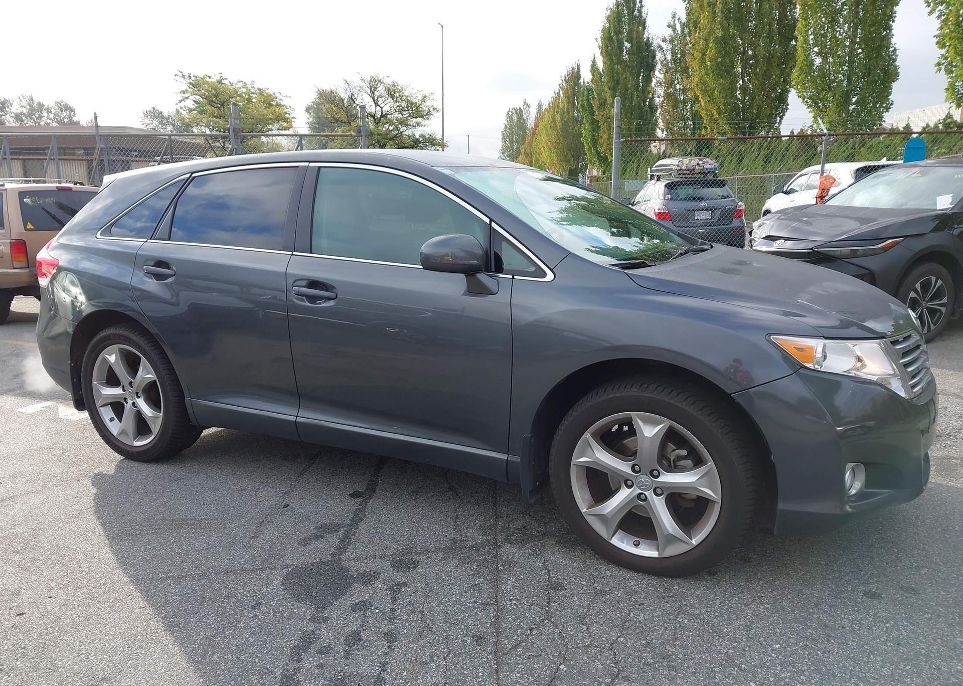 2011 TOYOTA VENZA
