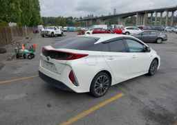 2019 TOYOTA PRIUS