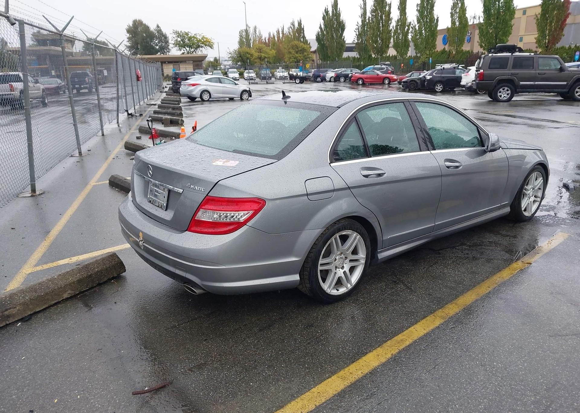 2010 MERCEDES-BENZ C 300 4MATIC