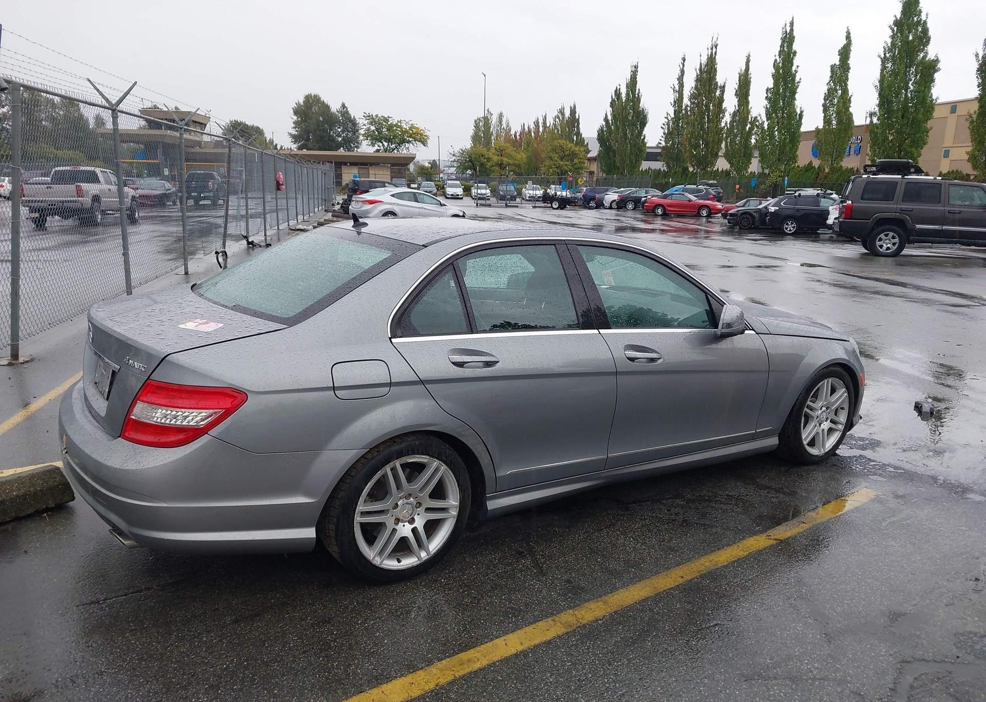 2010 MERCEDES-BENZ C 300 4MATIC