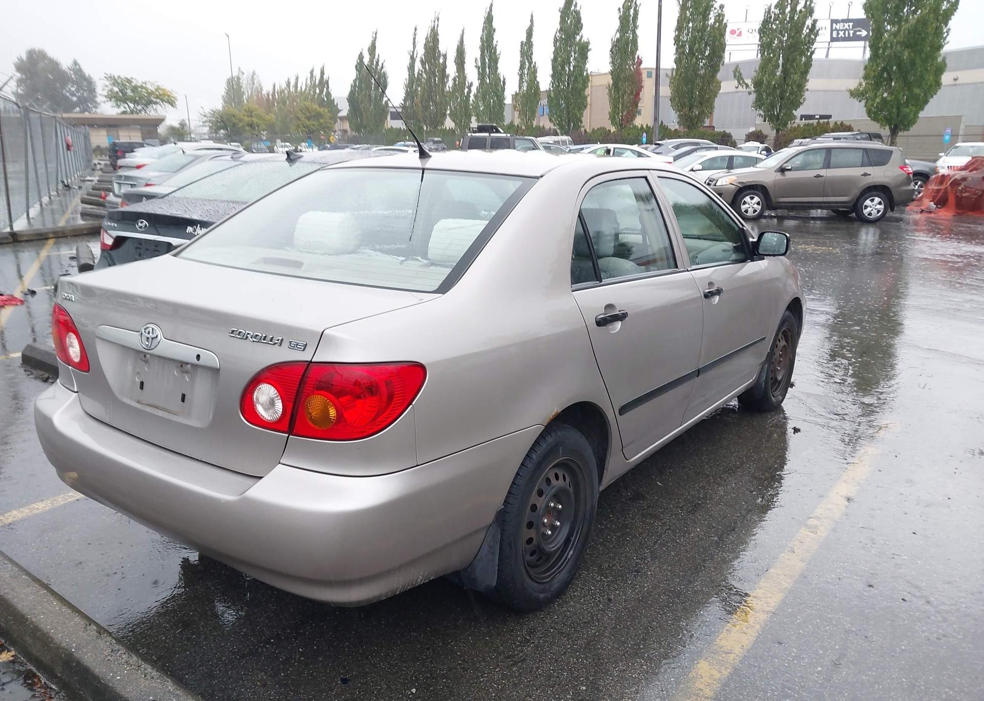2003 TOYOTA COROLLA CE