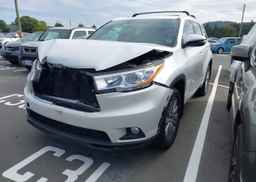 2015 TOYOTA highlander xle