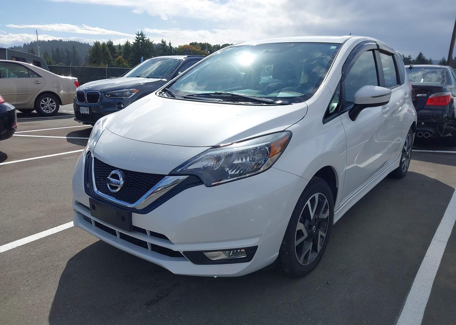2017 NISSAN VERSA