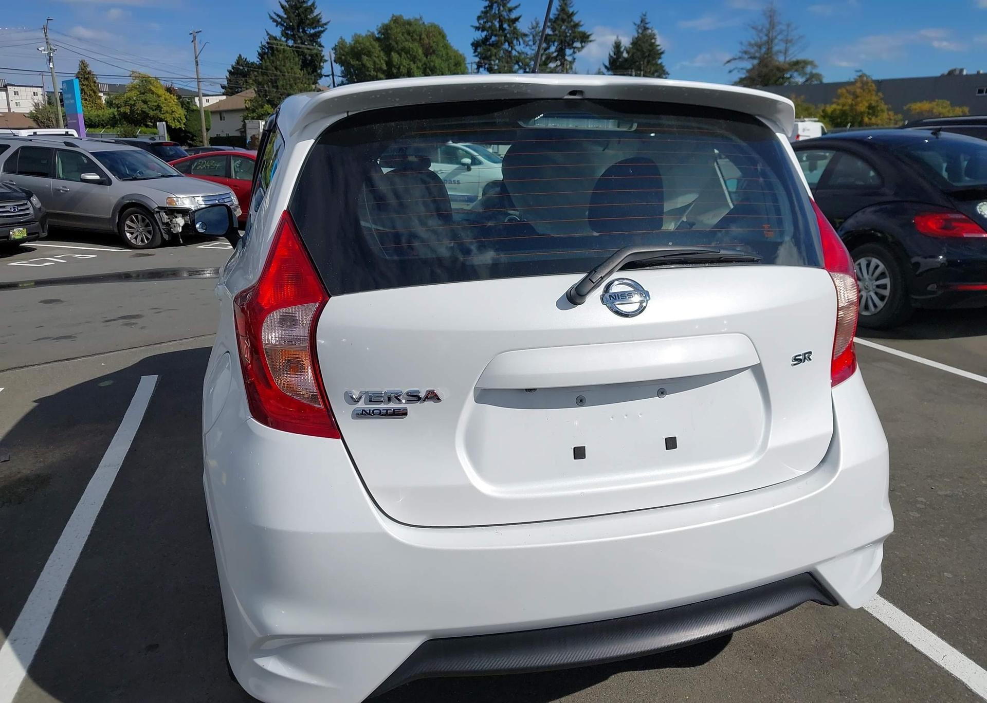 2017 NISSAN VERSA