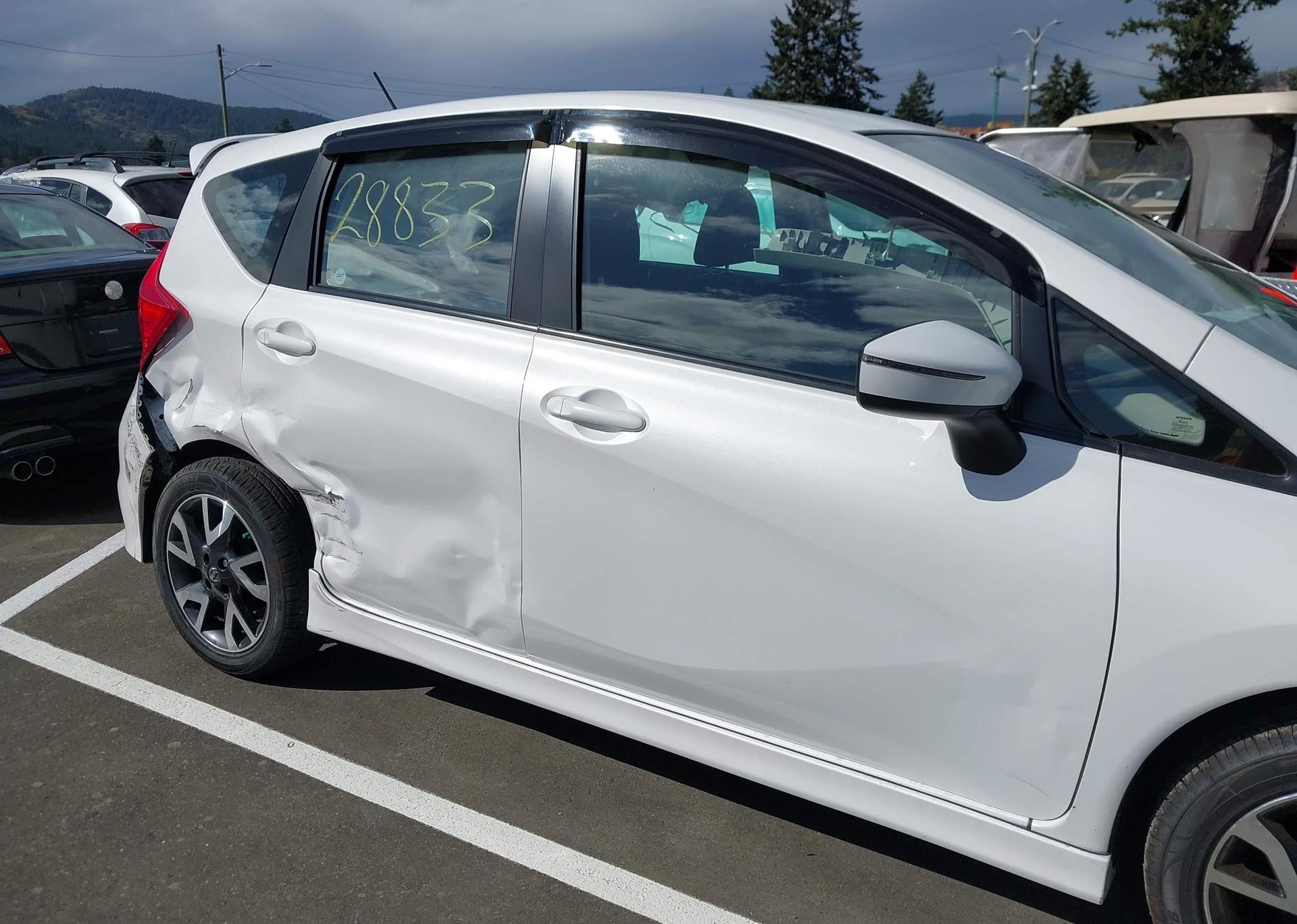 2017 NISSAN VERSA