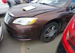2013 CHRYSLER 200