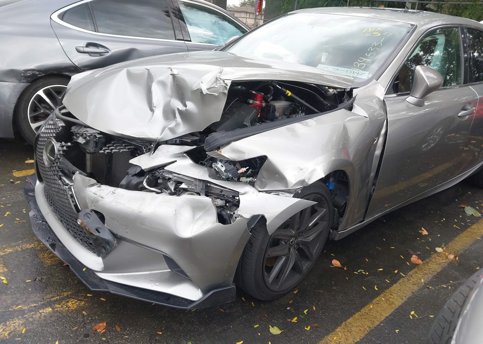 2016 LEXUS IS 300