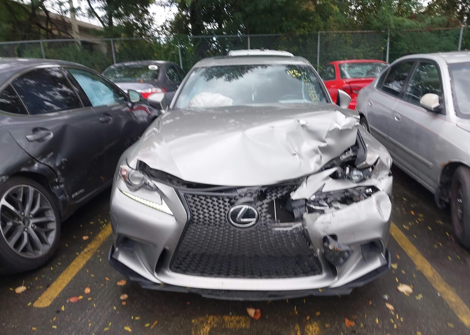 2016 LEXUS IS 300
