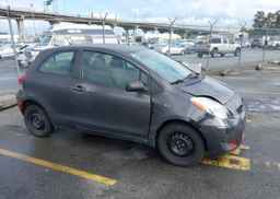 2010 TOYOTA YARIS