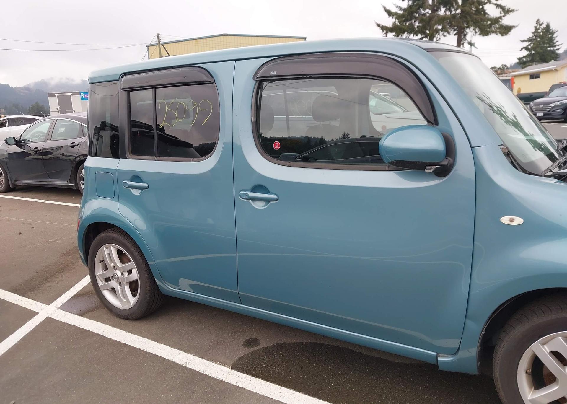 2009 NISSAN CUBE S