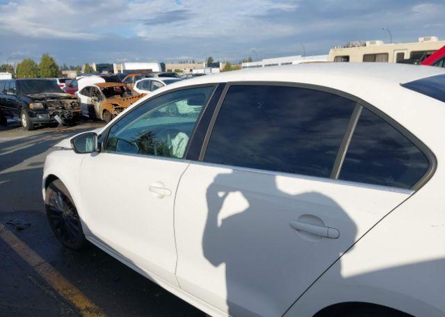 2011 VOLKSWAGEN JETTA TDI