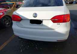 2011 VOLKSWAGEN JETTA TDI