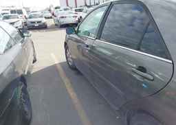 2004 TOYOTA CAMRY
