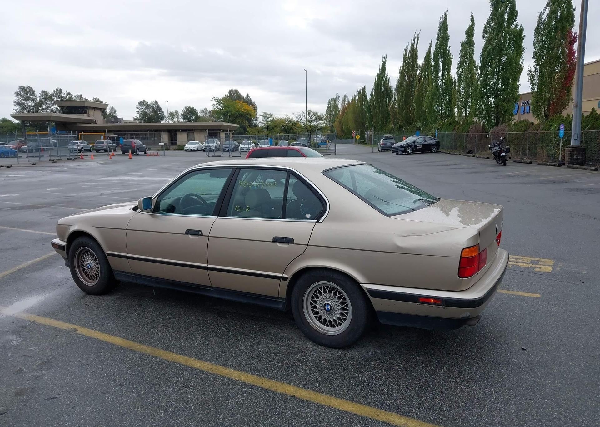 1992 BMW 535I