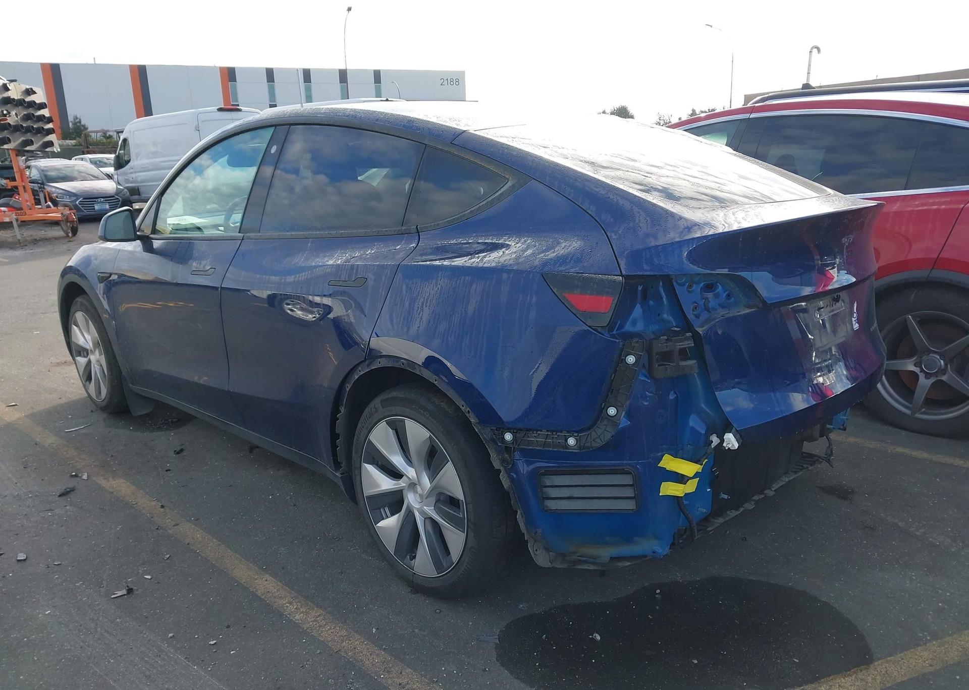 2023 TESLA MODEL Y