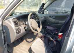2000 SUZUKI VITARA JX