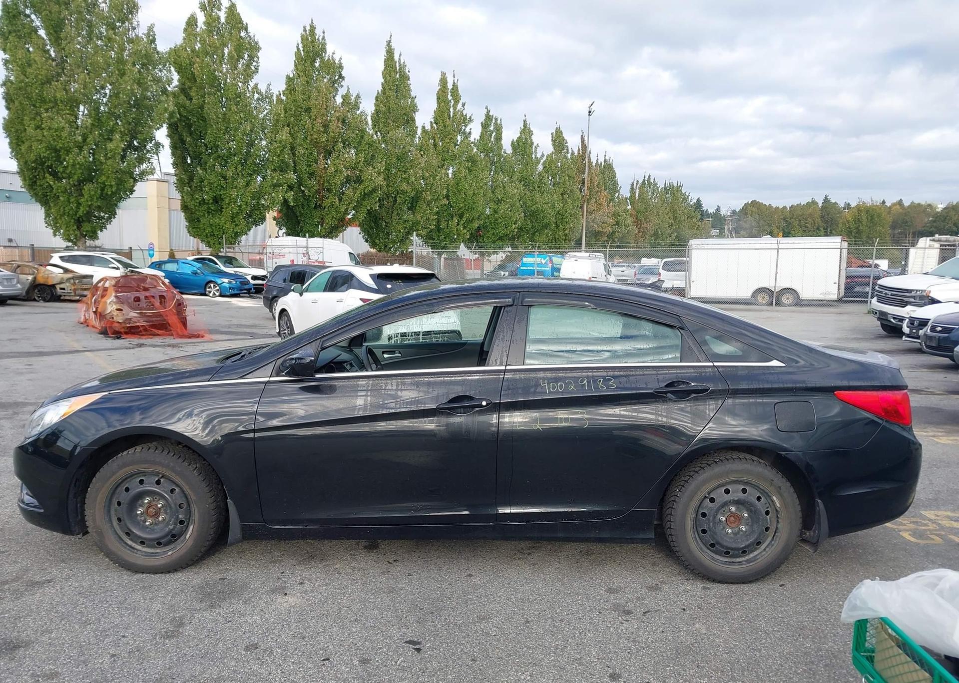 2012 HYUNDAI SONATA GLS