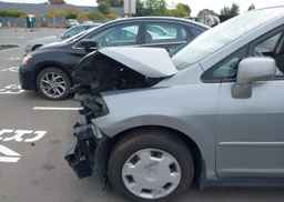2011 NISSAN VERSA S