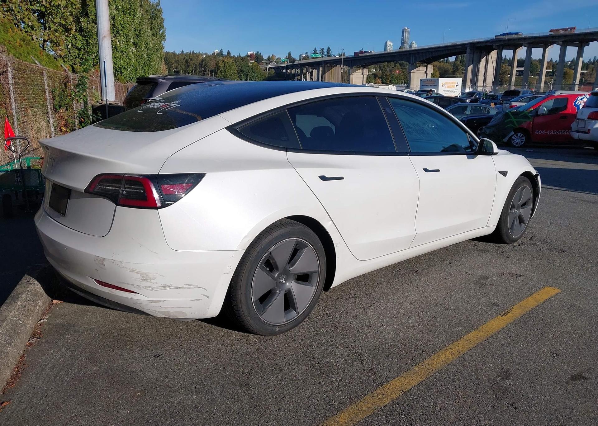 2021 TESLA MODEL 3