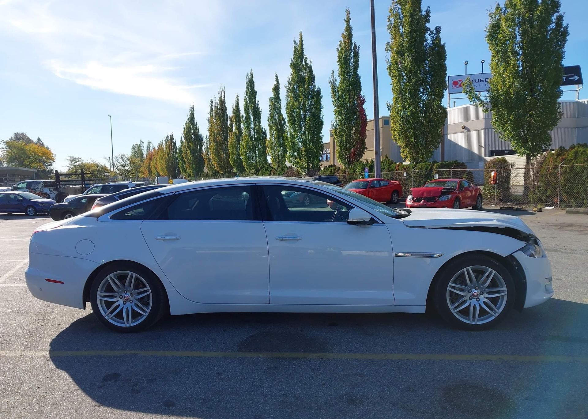 2018 JAGUAR XJL