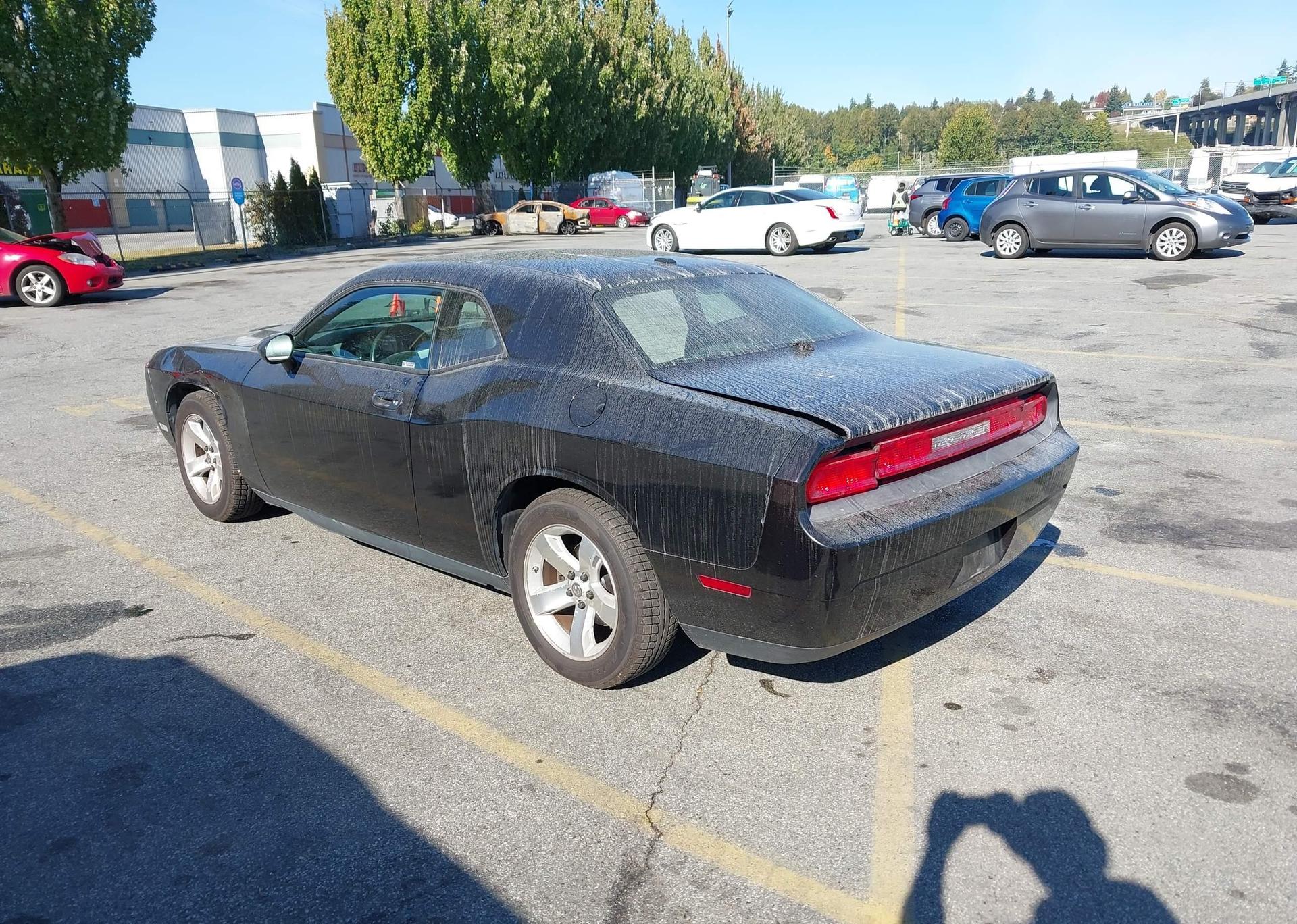 2009 DODGE CHALLENGER SE