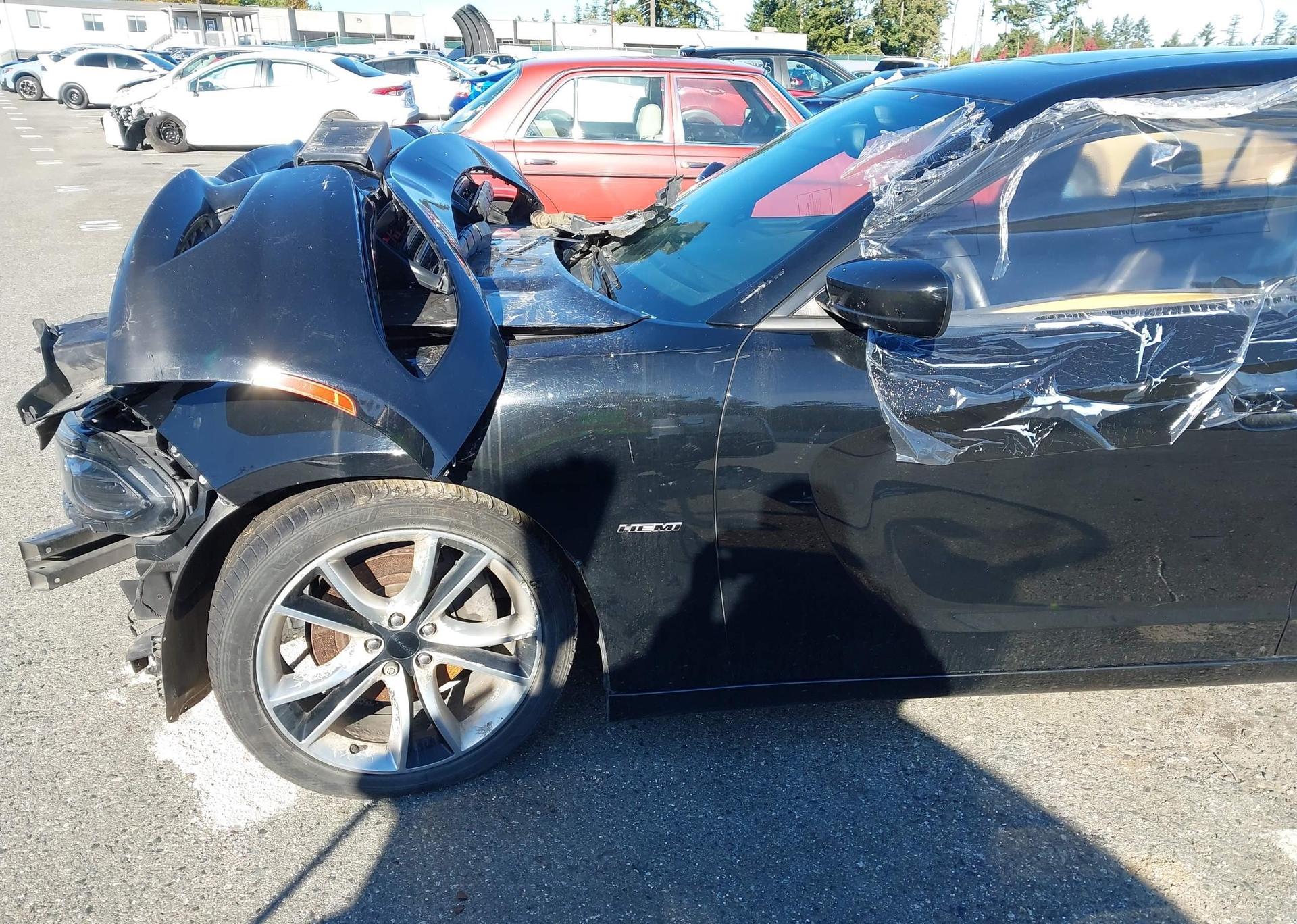 2016 DODGE CHARGER R