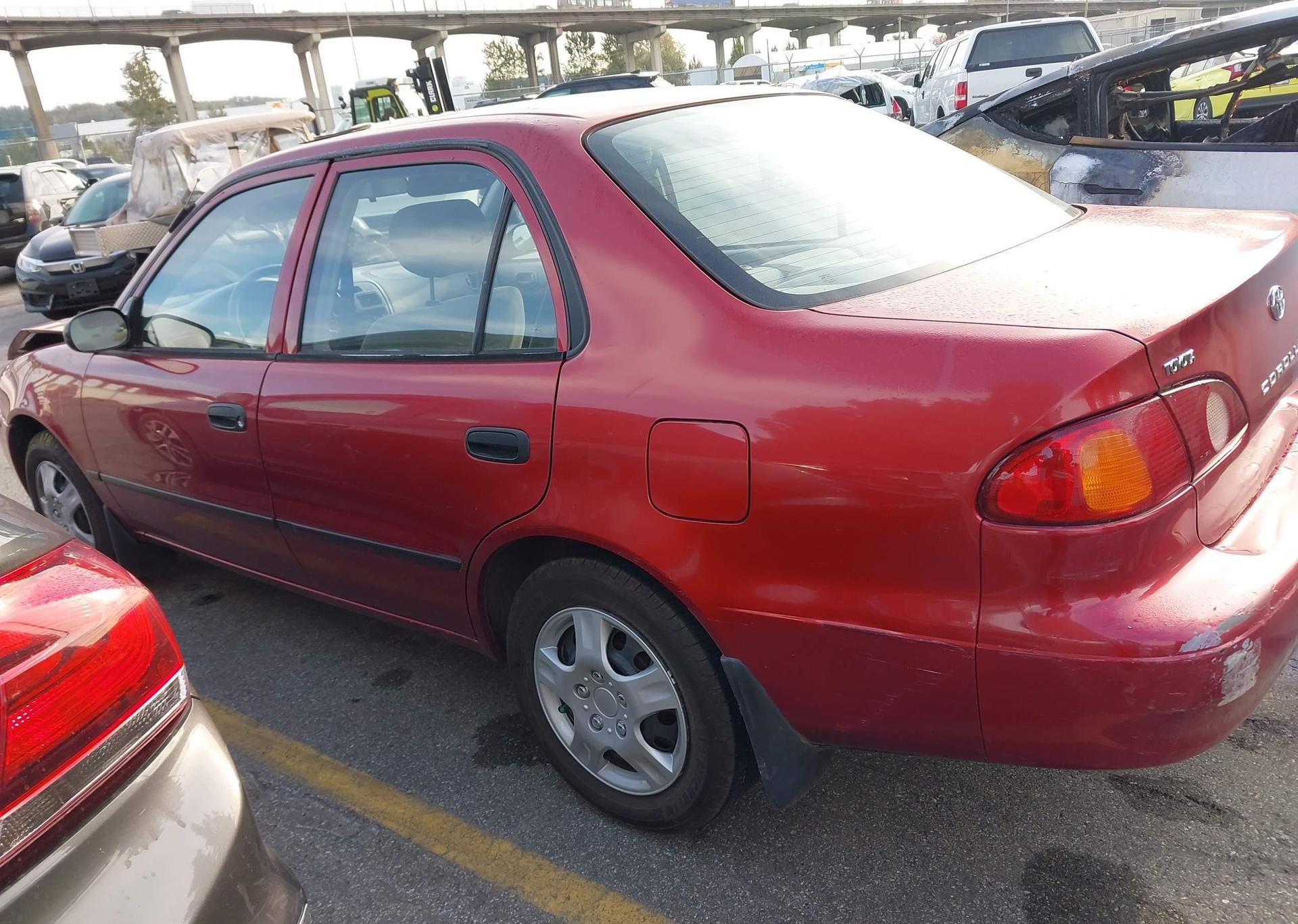 2001 TOYOTA COROLLA CE