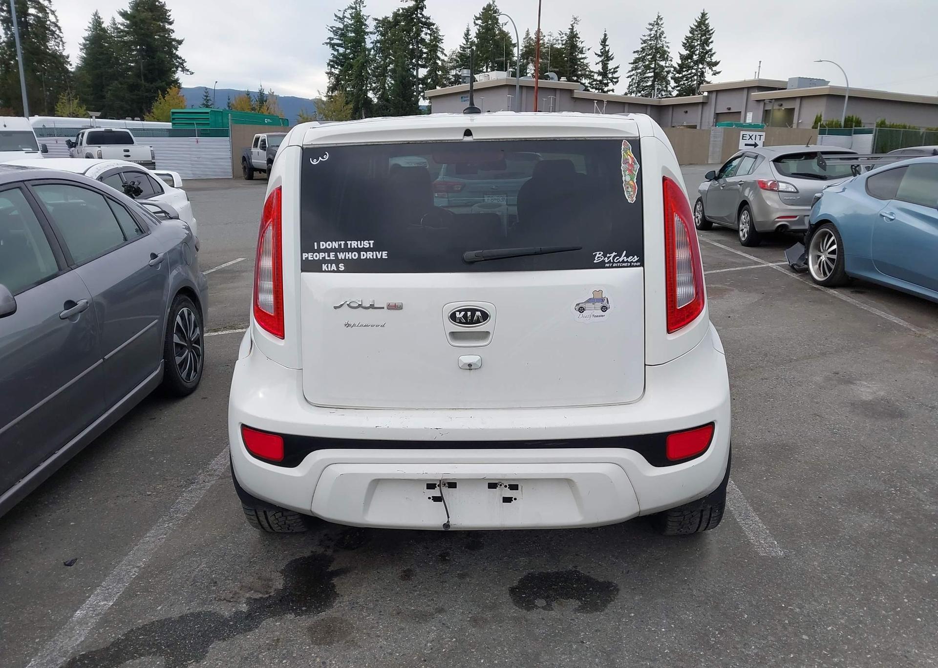 2012 KIA SOUL +