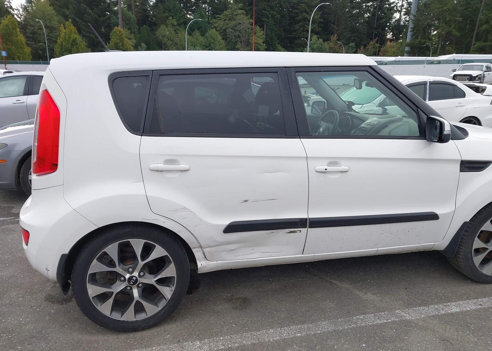 2012 KIA SOUL +