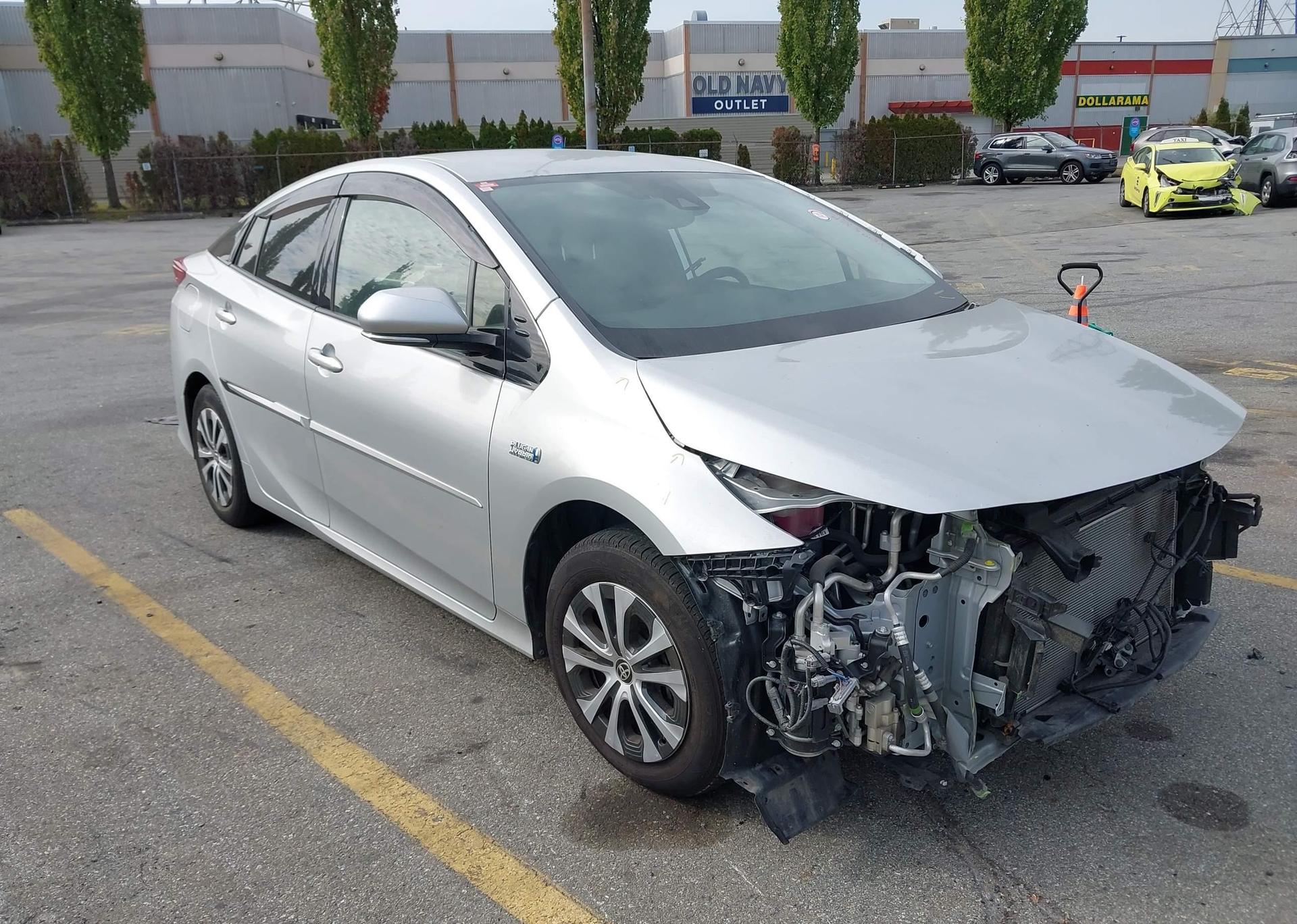 2020 TOYOTA PRIUS