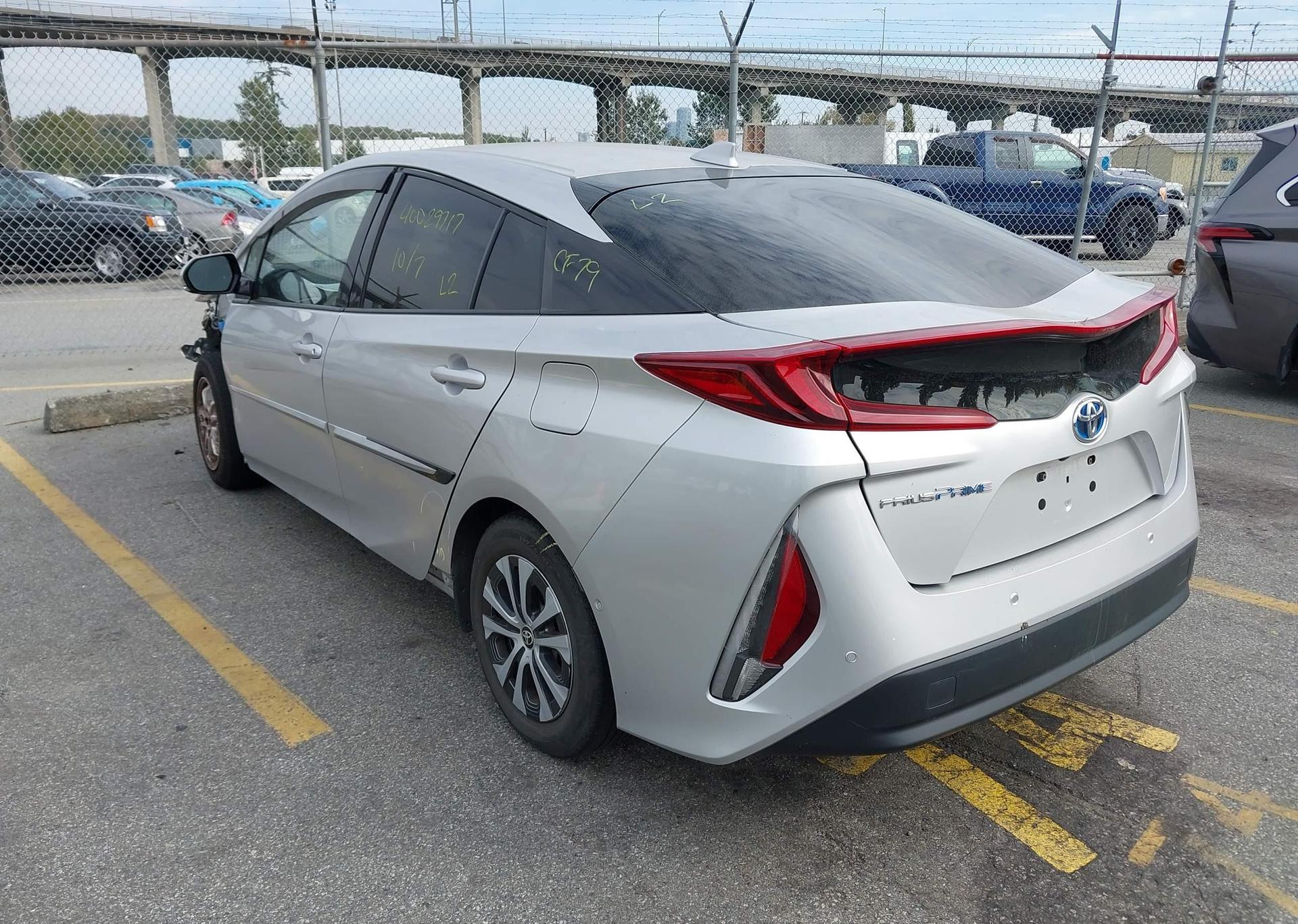 2020 TOYOTA PRIUS
