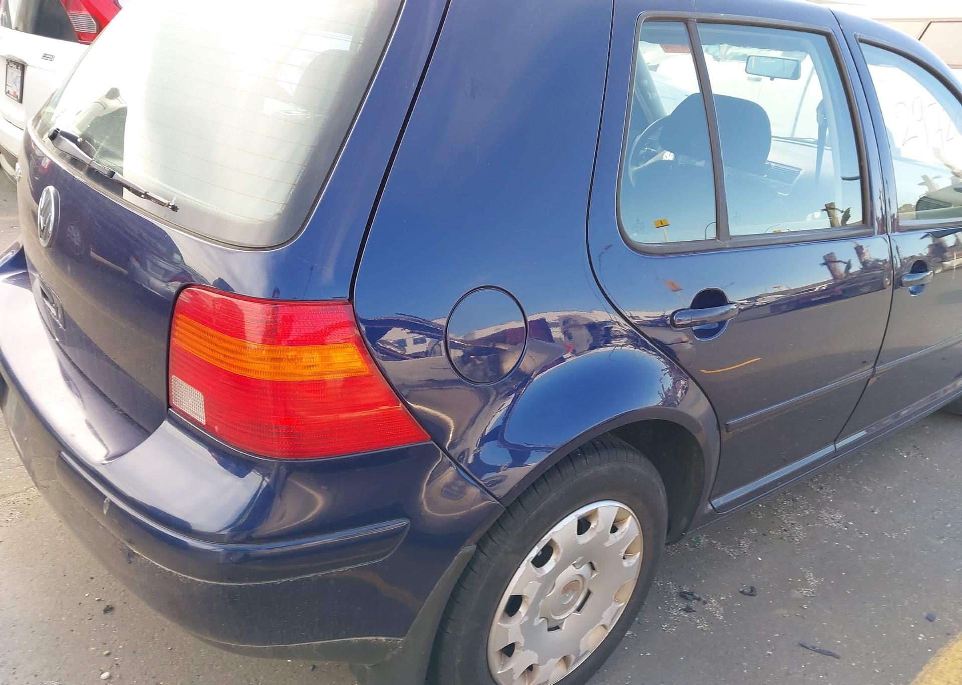 2006 VOLKSWAGEN GOLF