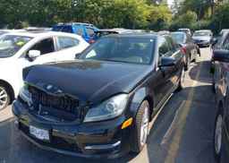 2013 MERCEDES-BENZ C 300 4MATIC