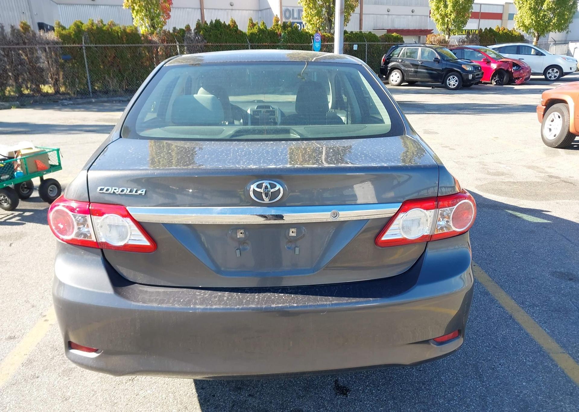 2013 TOYOTA COROLLA S