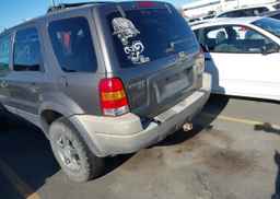 2003 FORD ESCAPE XLT