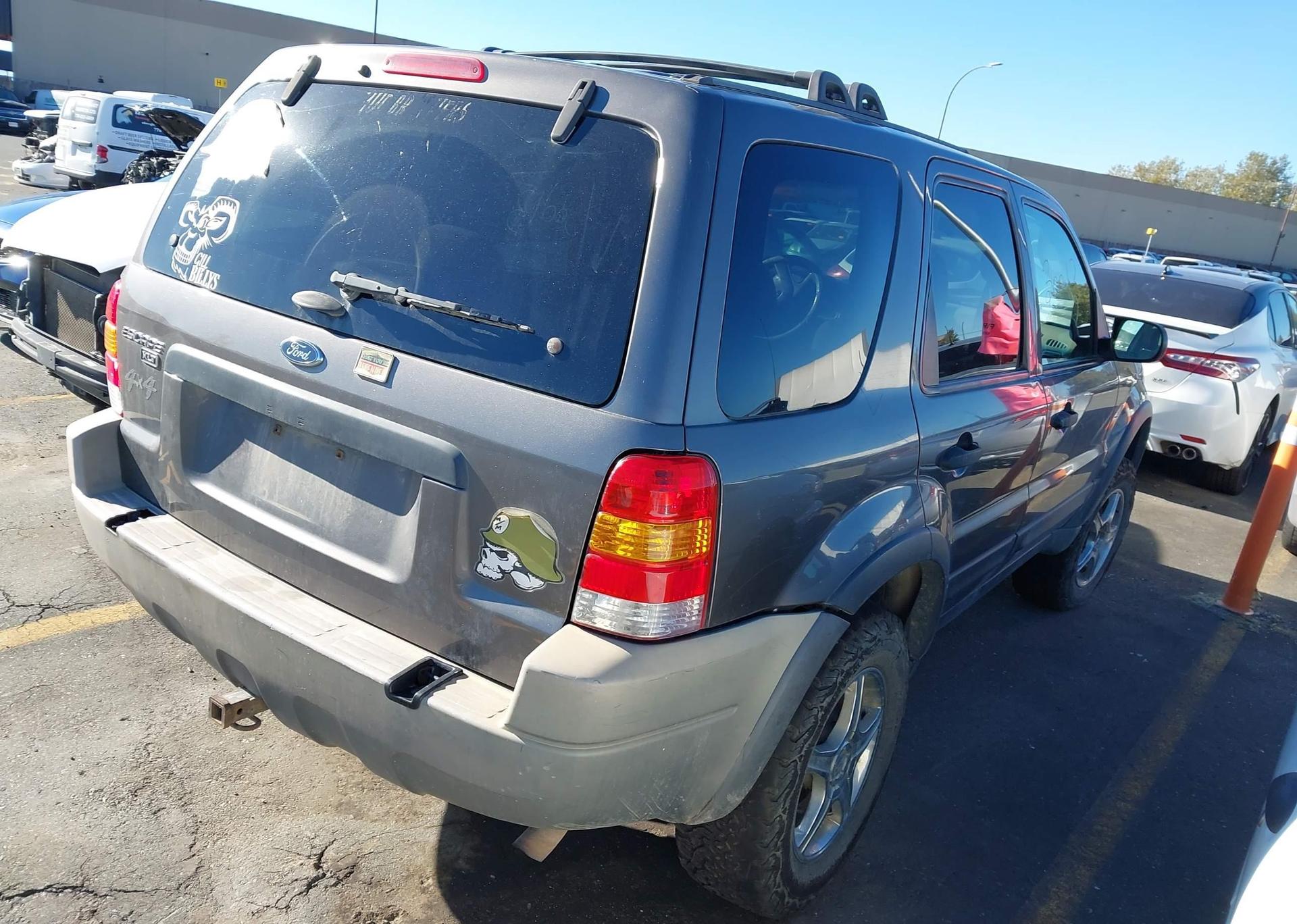 2003 FORD ESCAPE XLT
