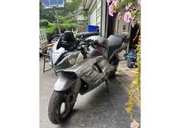 2005 HONDA CBR600 F4