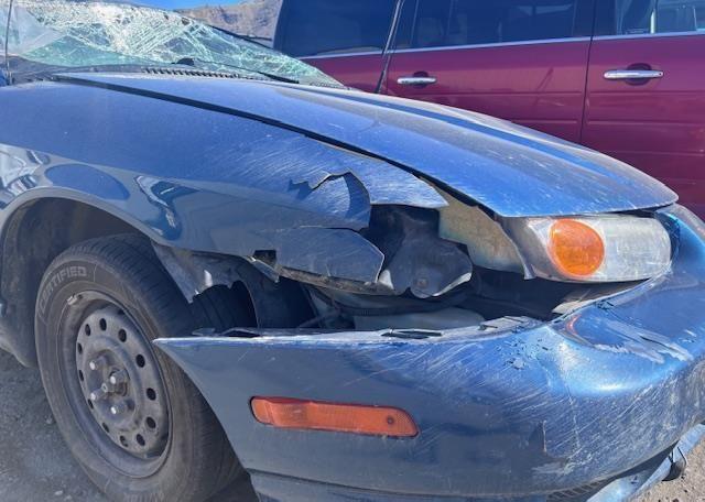 2002 SATURN SL1