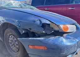2002 SATURN SL1