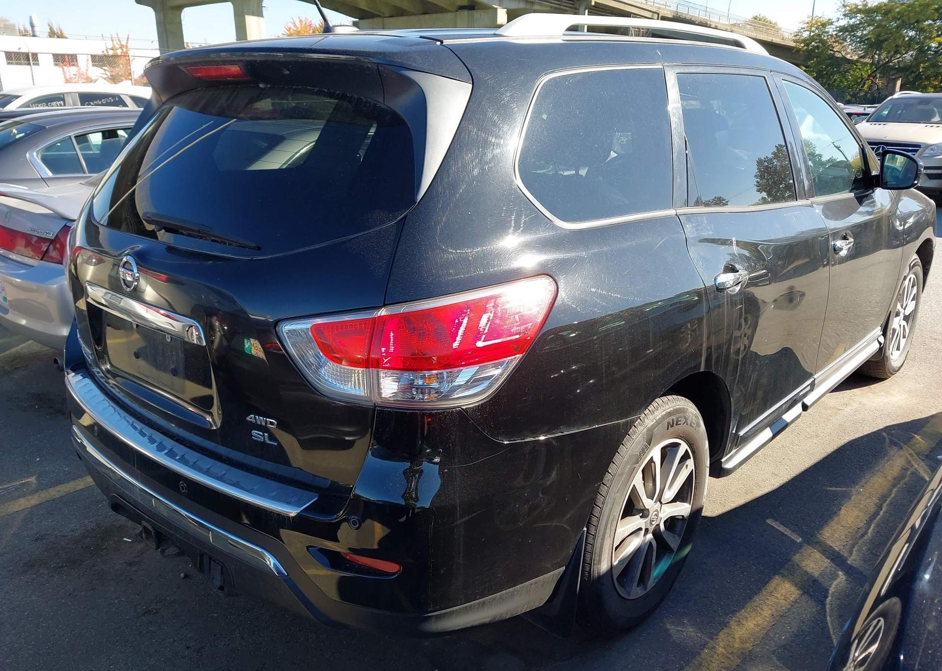 2014 NISSAN PATHFINDER S