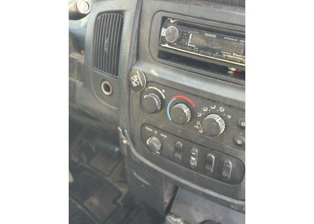2005 DODGE RAM 2500 ST